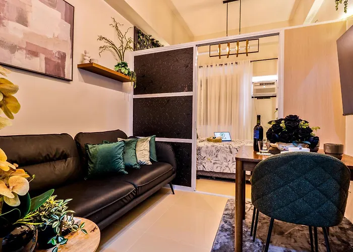 Forest-themed Cozy Near It Park 3* Cebu