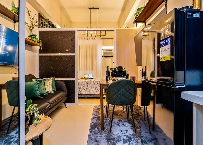 Forest-themed Cozy Near It Park Leilighetshoteller Cebu