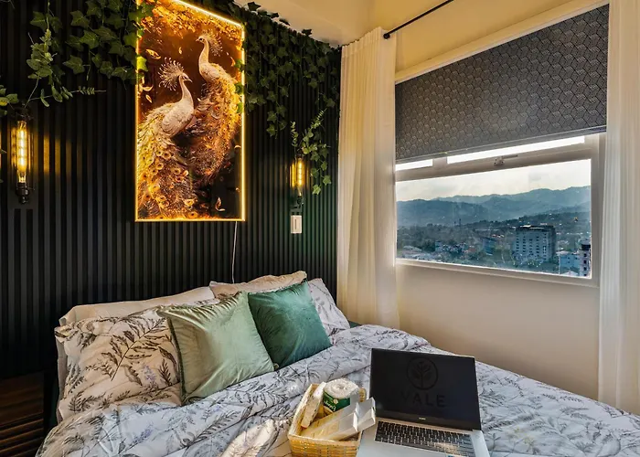 Forest-themed Cozy Near It Park